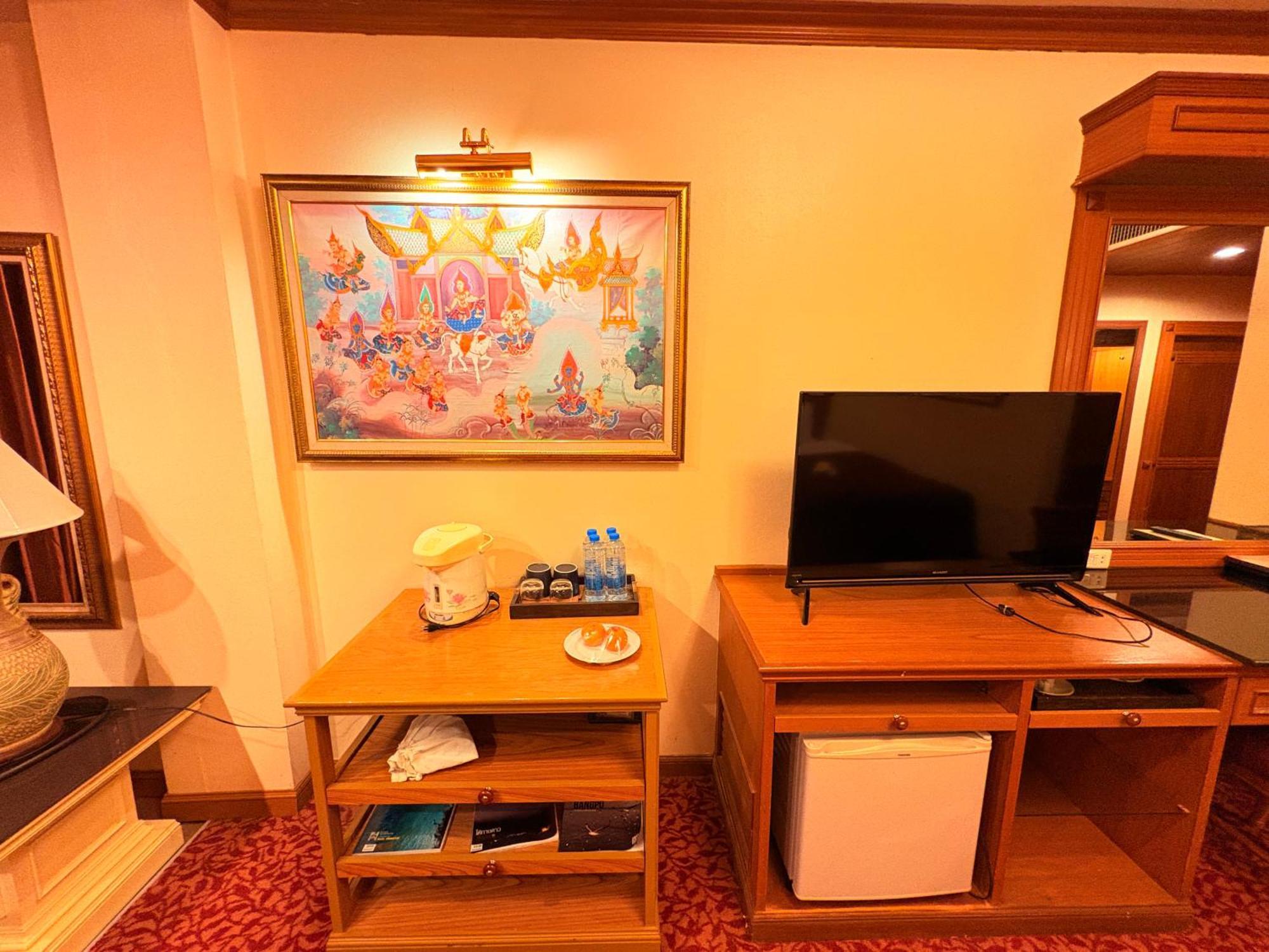 Taksilahotel Maha Sarakham Esterno foto