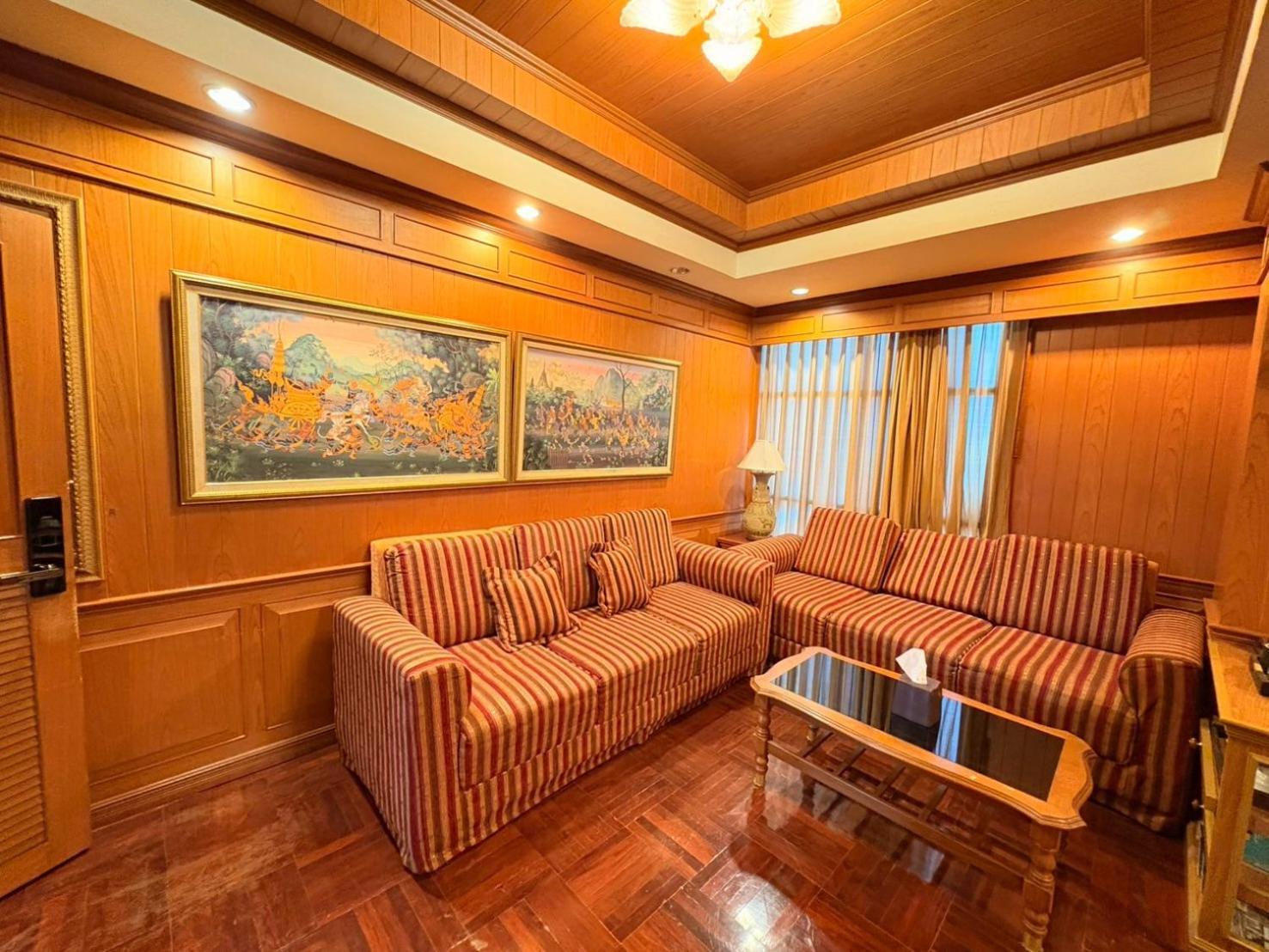 Taksilahotel Maha Sarakham Esterno foto