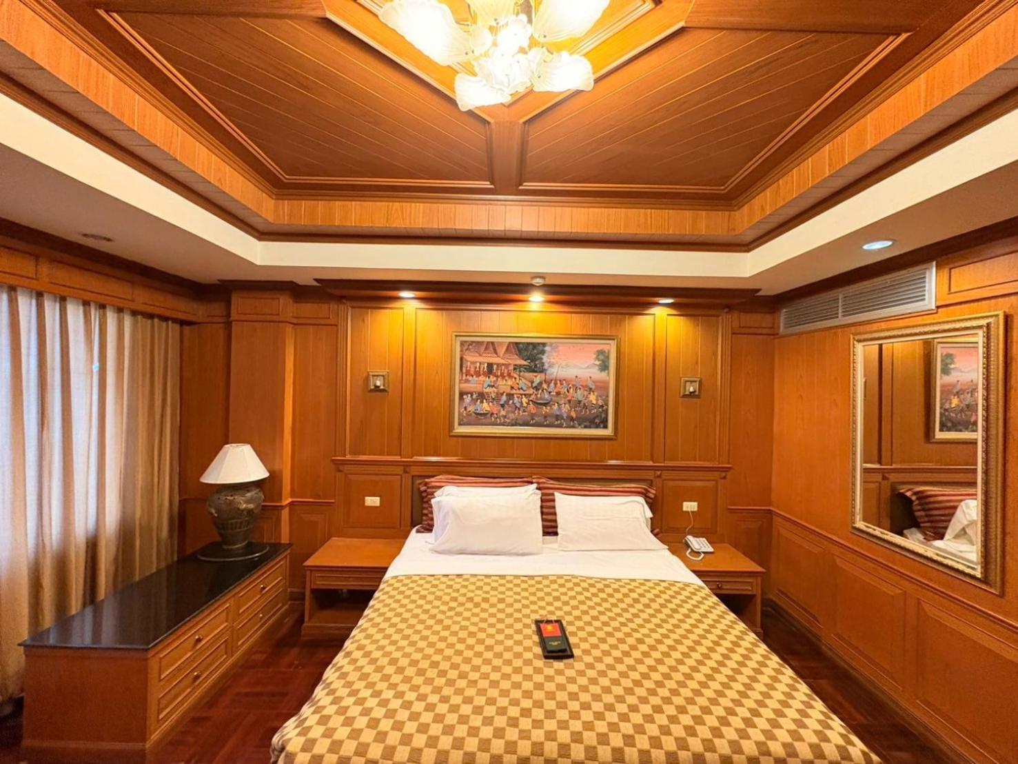 Taksilahotel Maha Sarakham Esterno foto