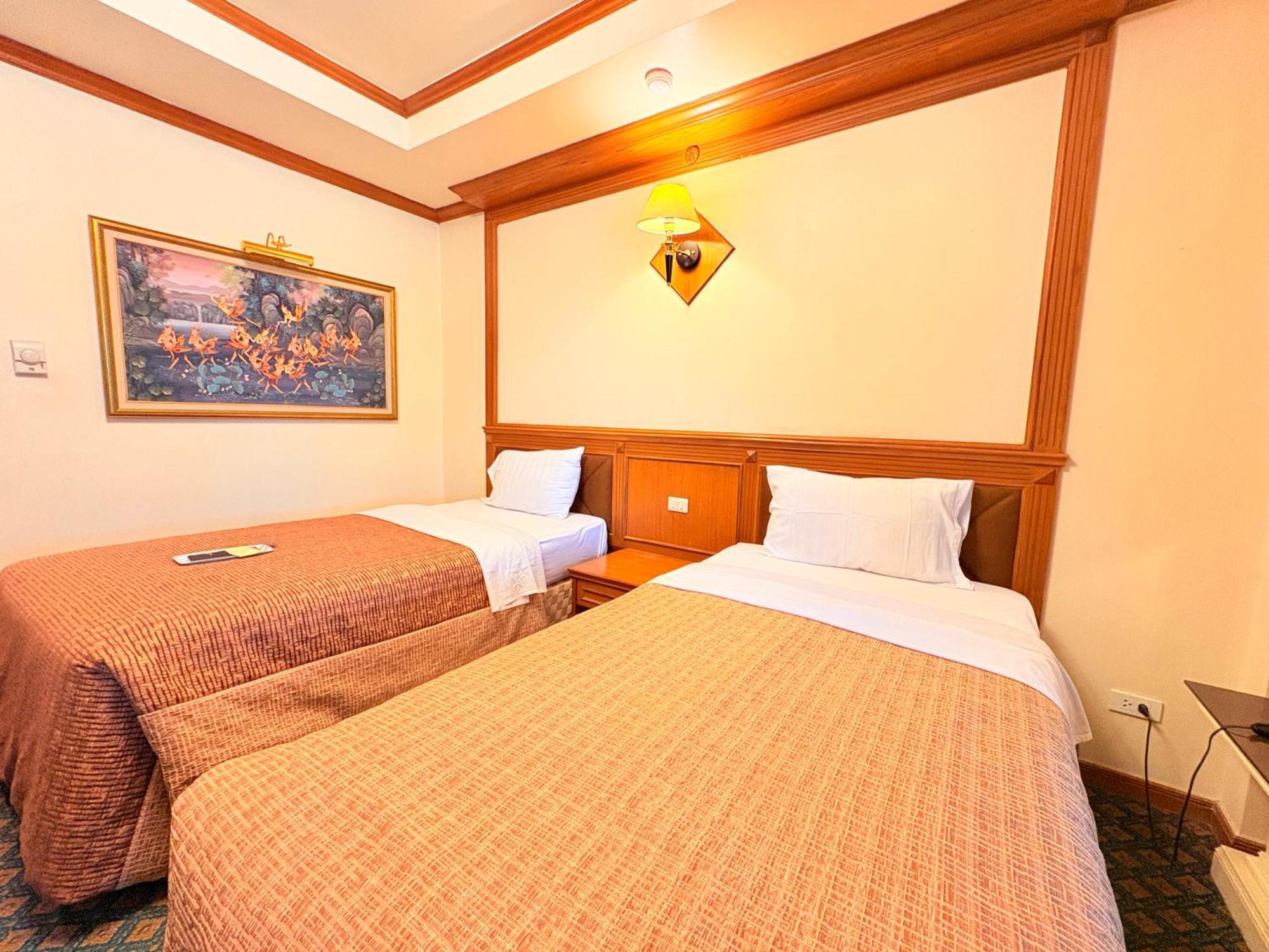 Taksilahotel Maha Sarakham Esterno foto